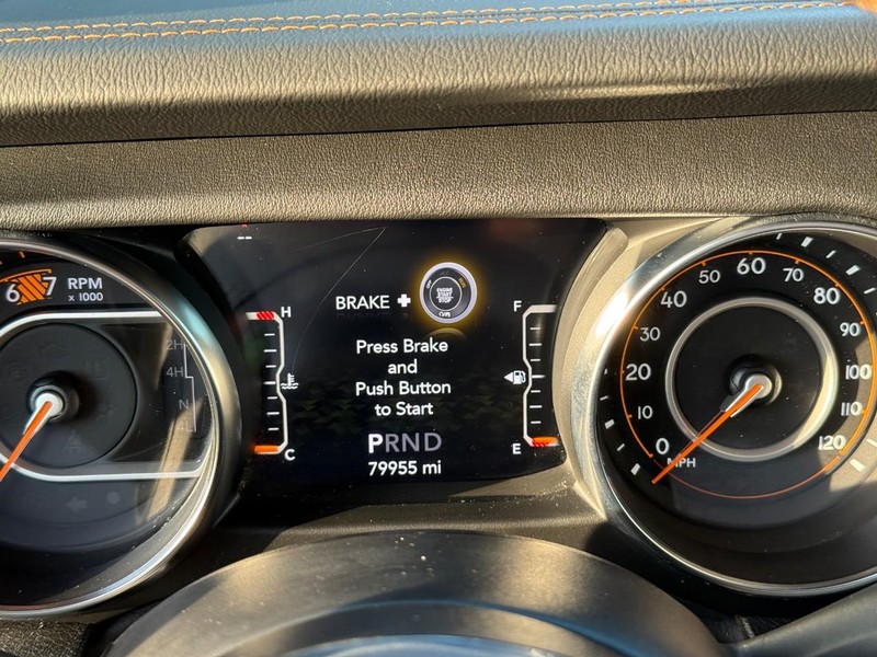 Jeep Wrangler Vehicle Image 22