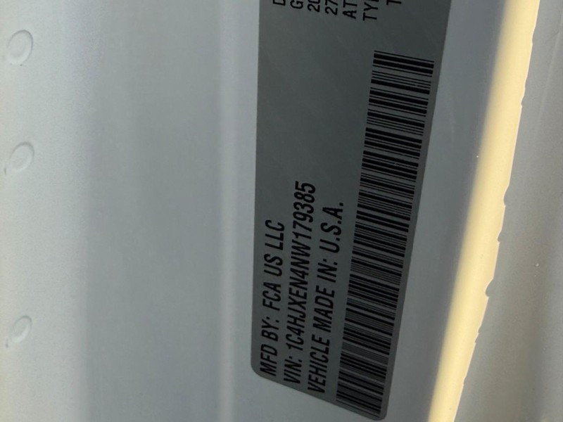 Jeep Wrangler Vehicle Image 27