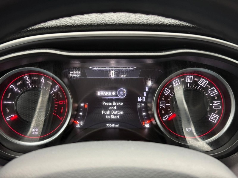 Dodge Challenger Vehicle Image 21