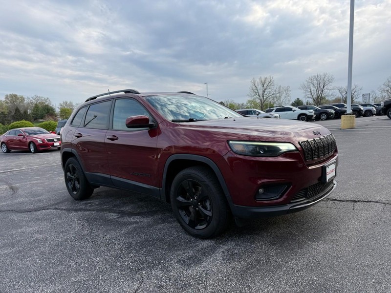 Jeep Cherokee Vehicle Full-screen Gallery Image 8