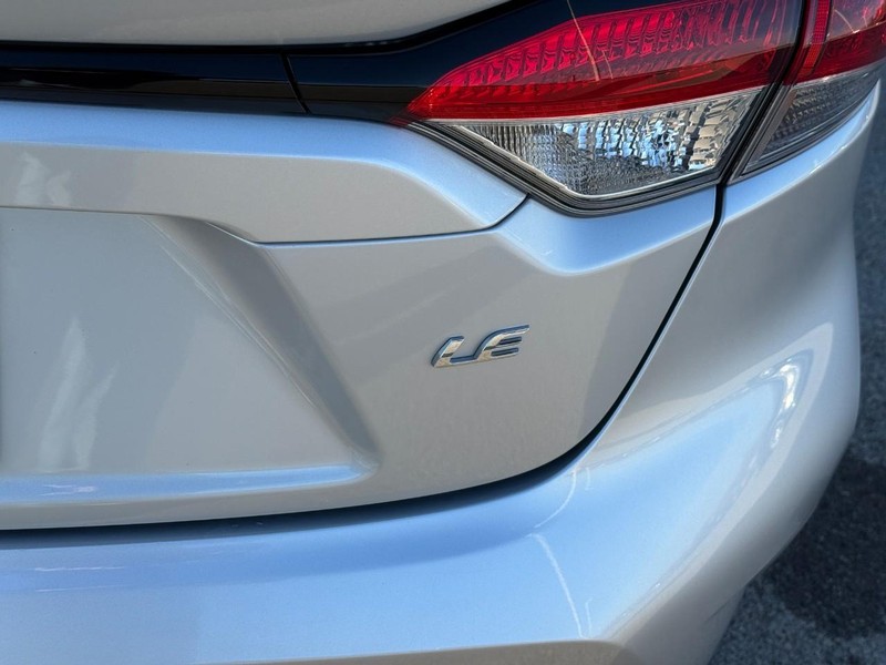 Toyota Corolla Vehicle Image 07