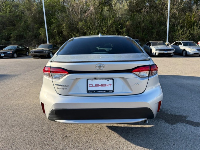 Toyota Corolla Vehicle Image 08