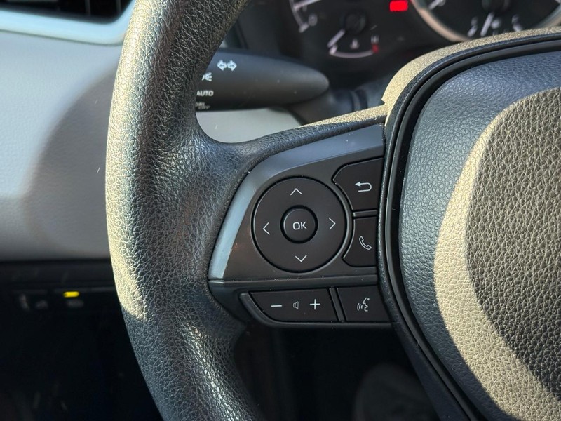 Toyota Corolla Vehicle Image 20