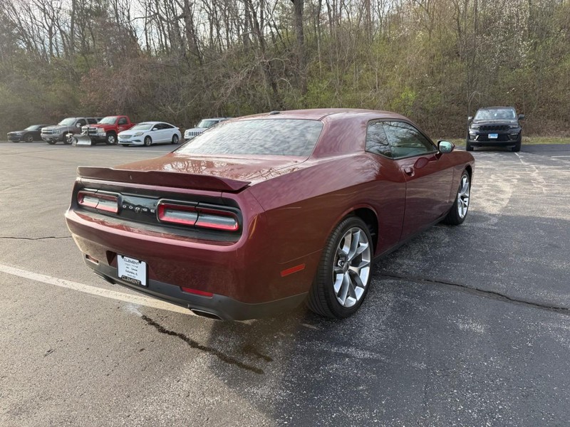 Dodge Challenger Vehicle Image 09