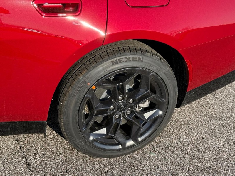 Dodge Charger Vehicle Image 05