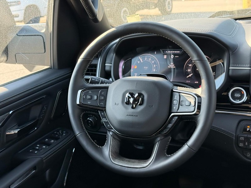 Ram 1500 Vehicle Image 09