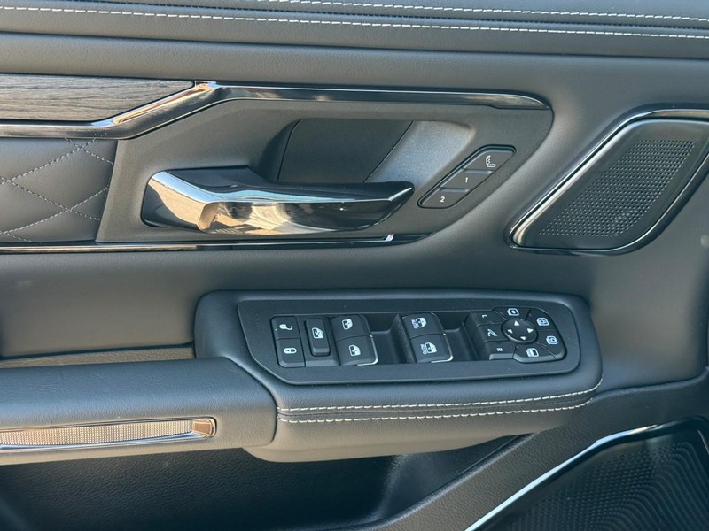 Ram 1500 Vehicle Image 13
