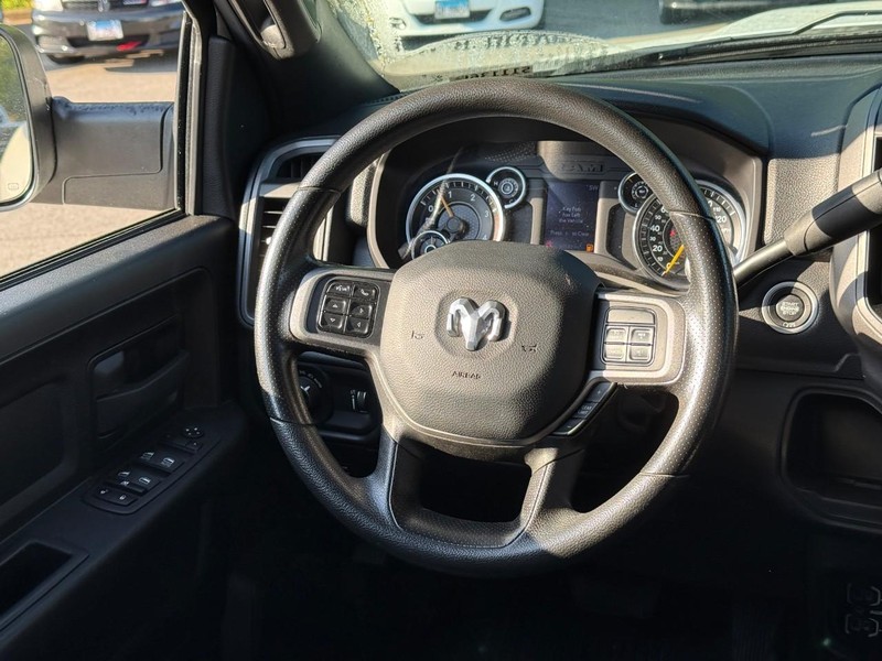 Ram 2500 Vehicle Image 15