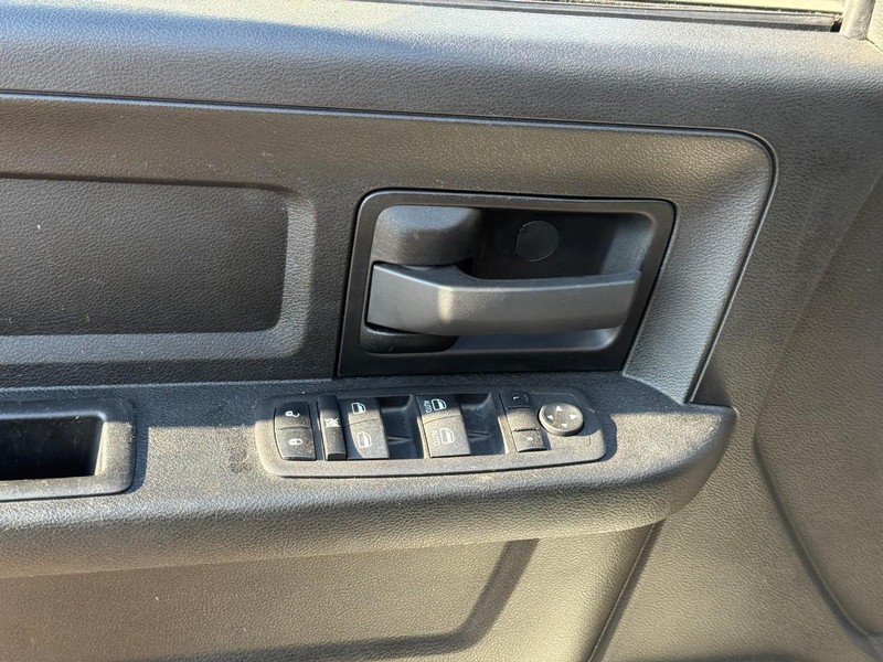 Ram 2500 Vehicle Image 18