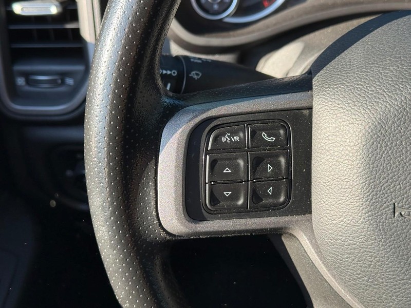 Ram 2500 Vehicle Image 20