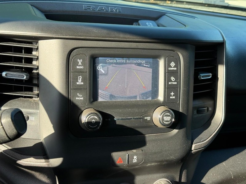 Ram 2500 Vehicle Image 23