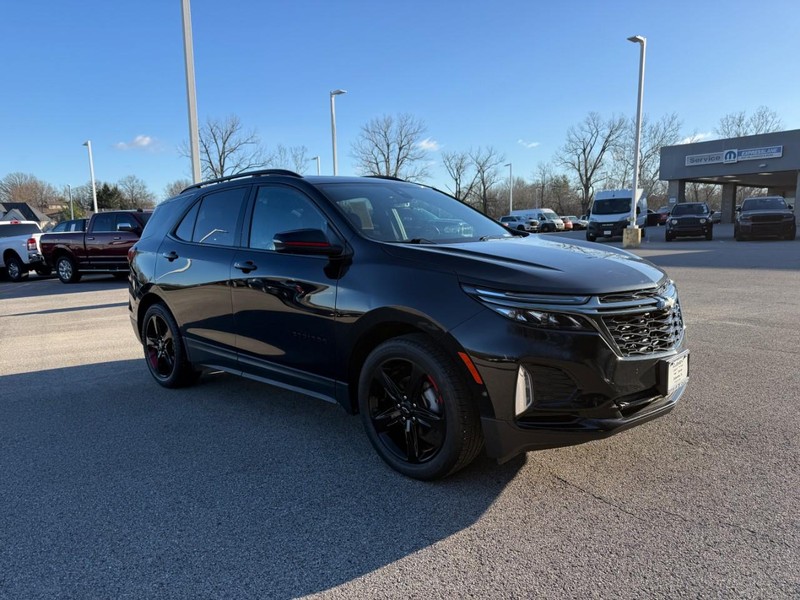Chevrolet Equinox Vehicle Image 11