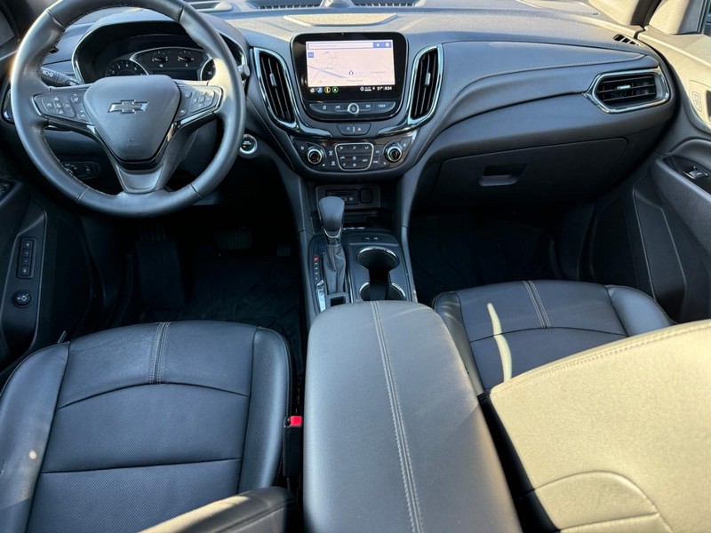 Chevrolet Equinox Vehicle Image 14