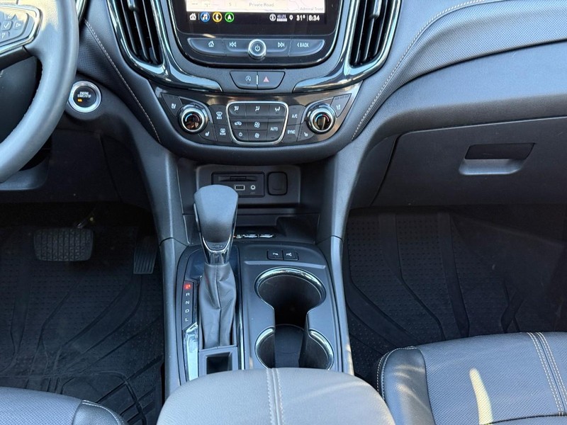 Chevrolet Equinox Vehicle Image 17