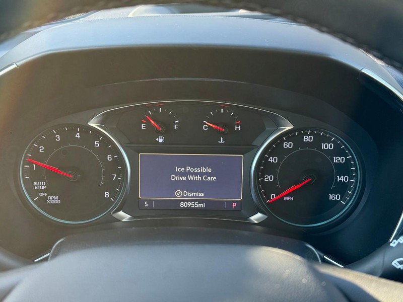 Chevrolet Equinox Vehicle Image 24