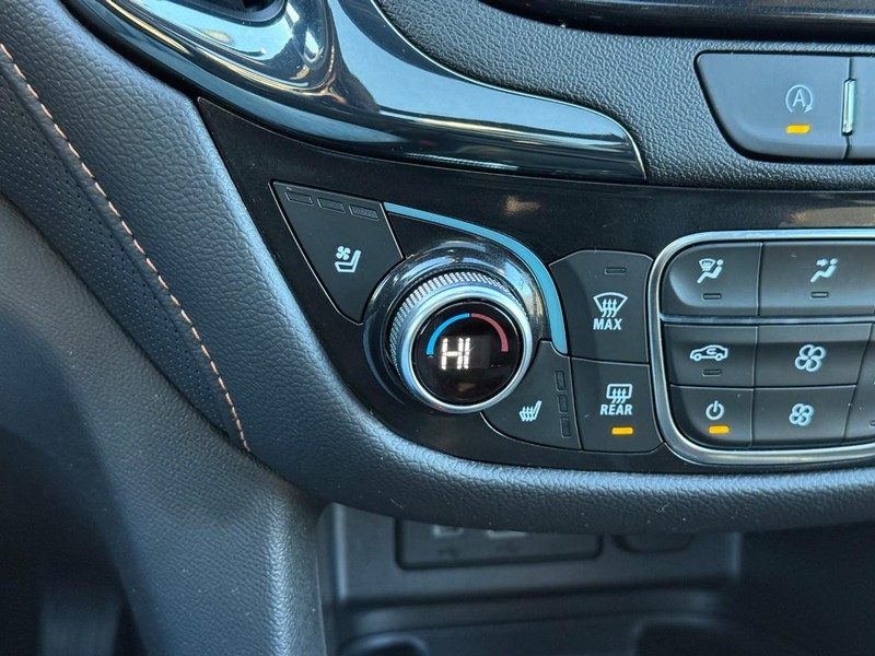 Chevrolet Equinox Vehicle Image 26