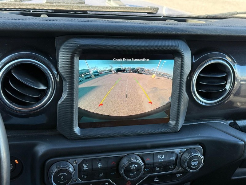 Jeep Wrangler Vehicle Image 25