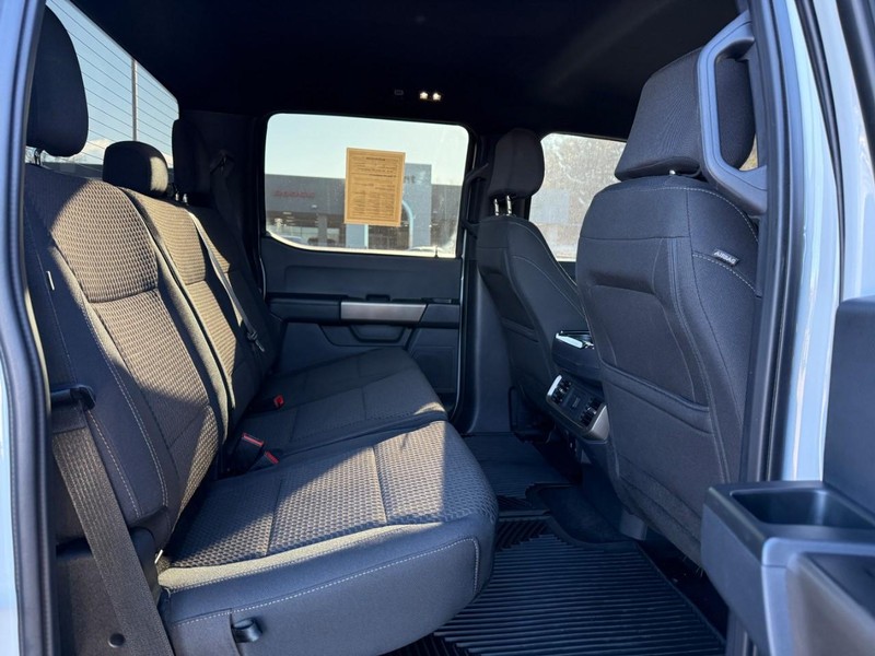 Ford F-150 Vehicle Image 13