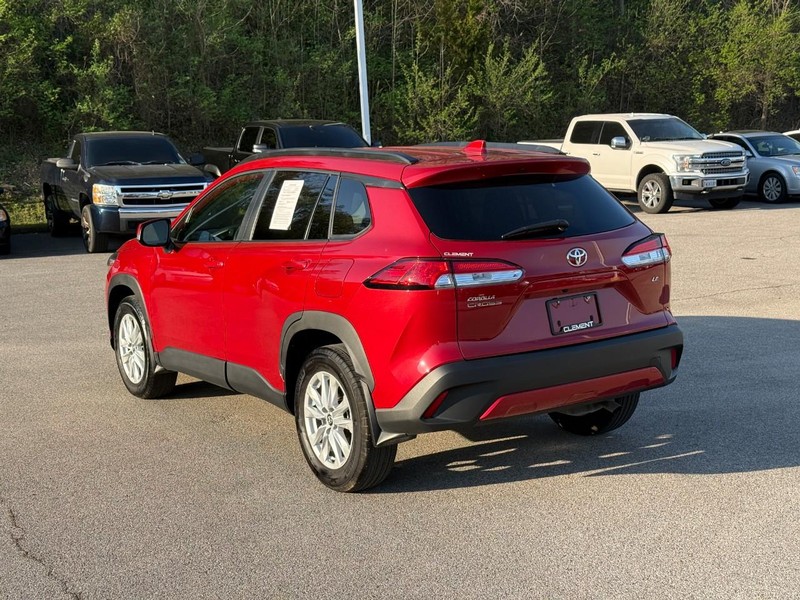 Toyota Corolla Cross Vehicle Image 04