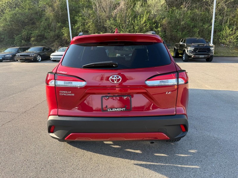 Toyota Corolla Cross Vehicle Image 09