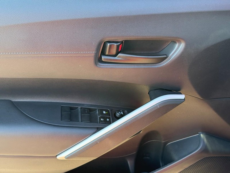 Toyota Corolla Cross Vehicle Image 19