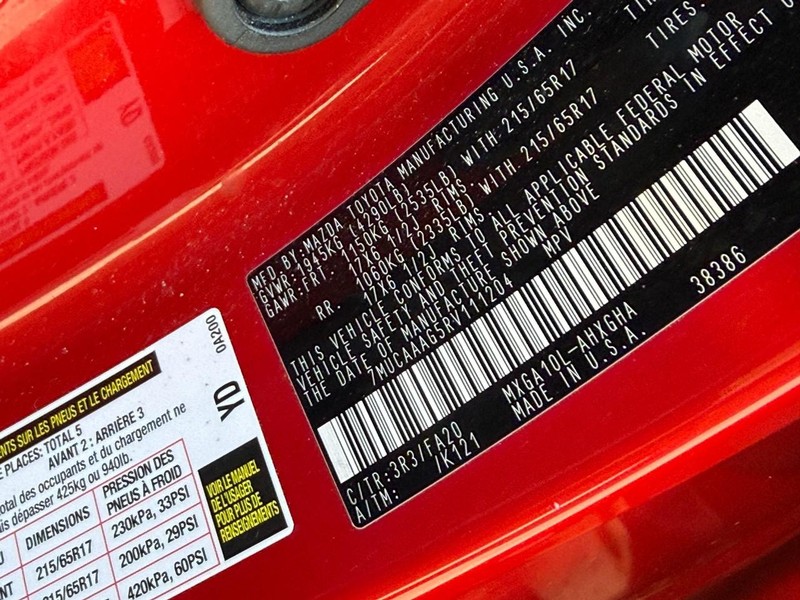 Toyota Corolla Cross Vehicle Image 25