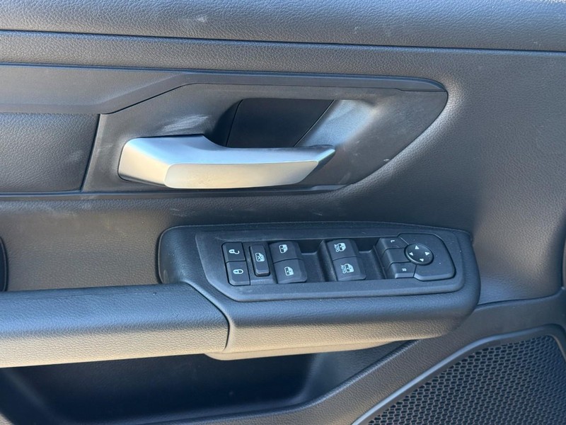 Ram 1500 Vehicle Image 08