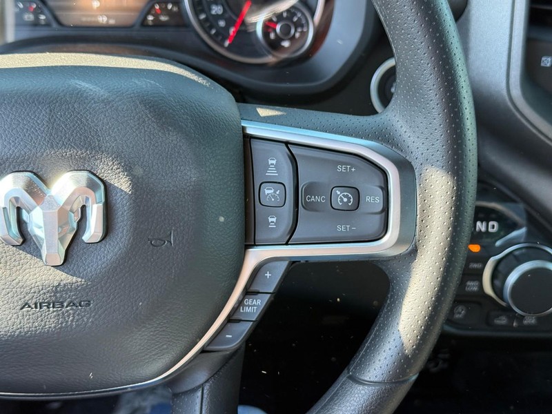 Ram 1500 Vehicle Image 13