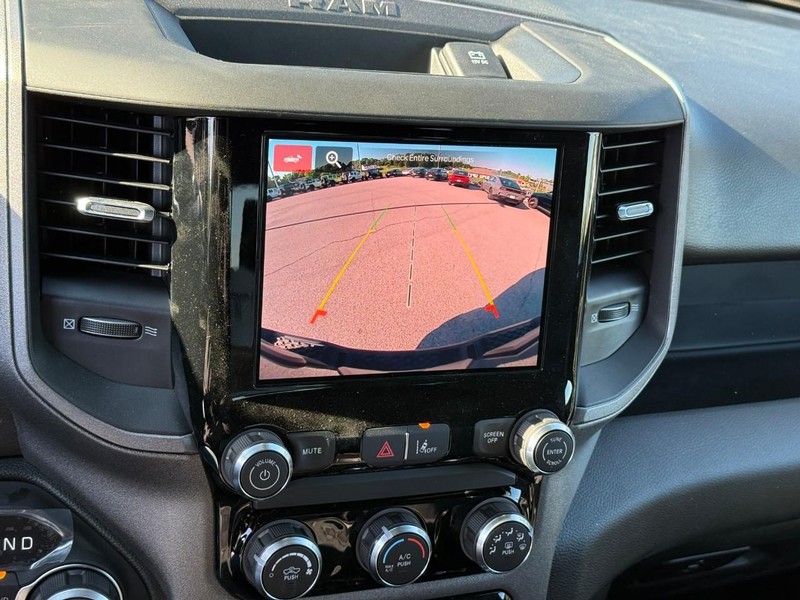 Ram 1500 Vehicle Image 15