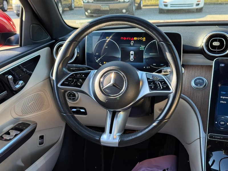 Mercedes-Benz C-Class Vehicle Image 15