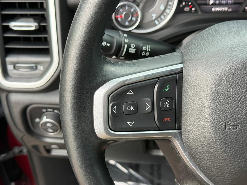 Ram 1500 Vehicle Full-screen Gallery Image 18