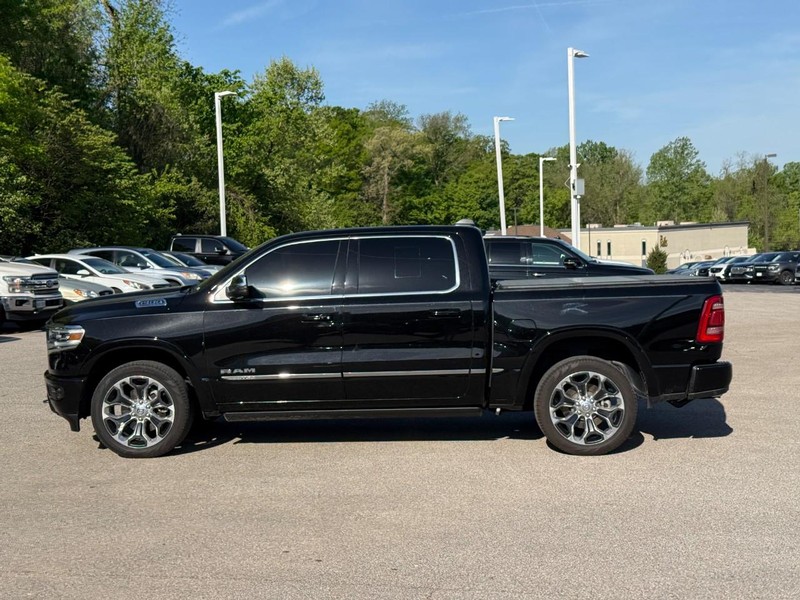 Ram 1500 Vehicle Image 03