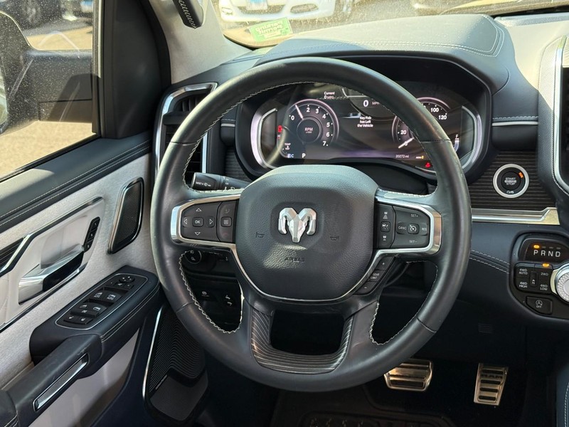 Ram 1500 Vehicle Image 16