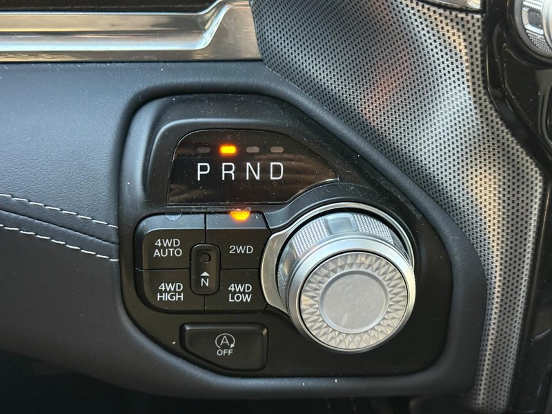 Ram 1500 Vehicle Image 26