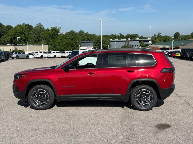 Jeep Cherokee Vehicle Full-screen Gallery Image 2
