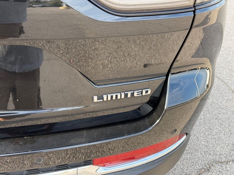 Jeep Grand Cherokee Vehicle Image 07