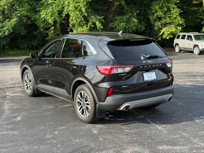Ford Escape Vehicle Image 04