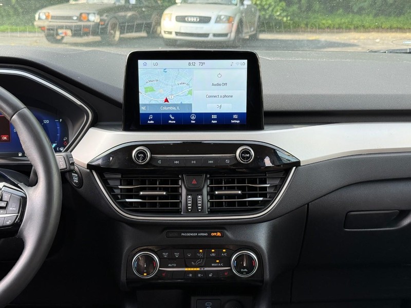 Ford Escape Vehicle Image 16