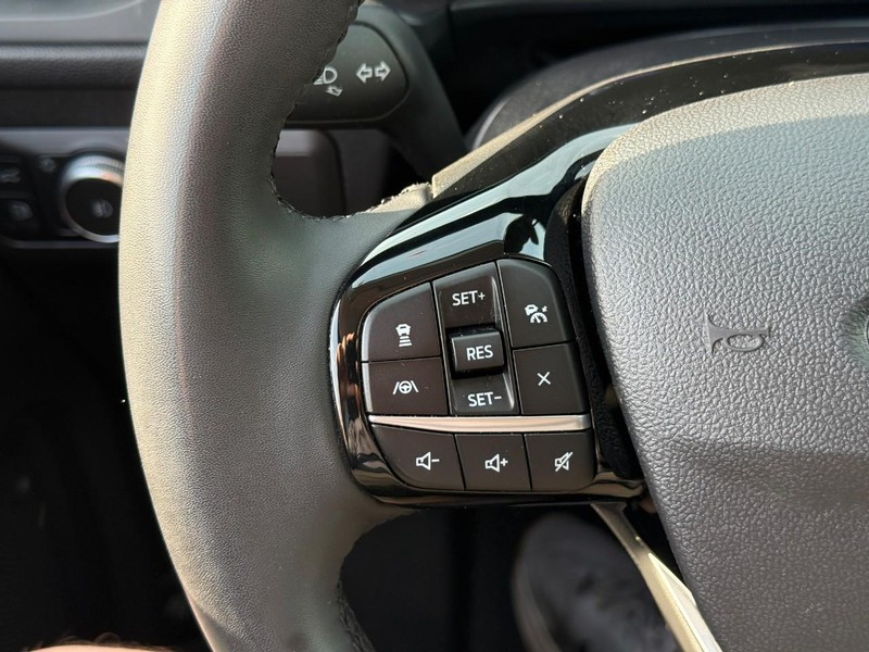 Ford Escape Vehicle Image 23