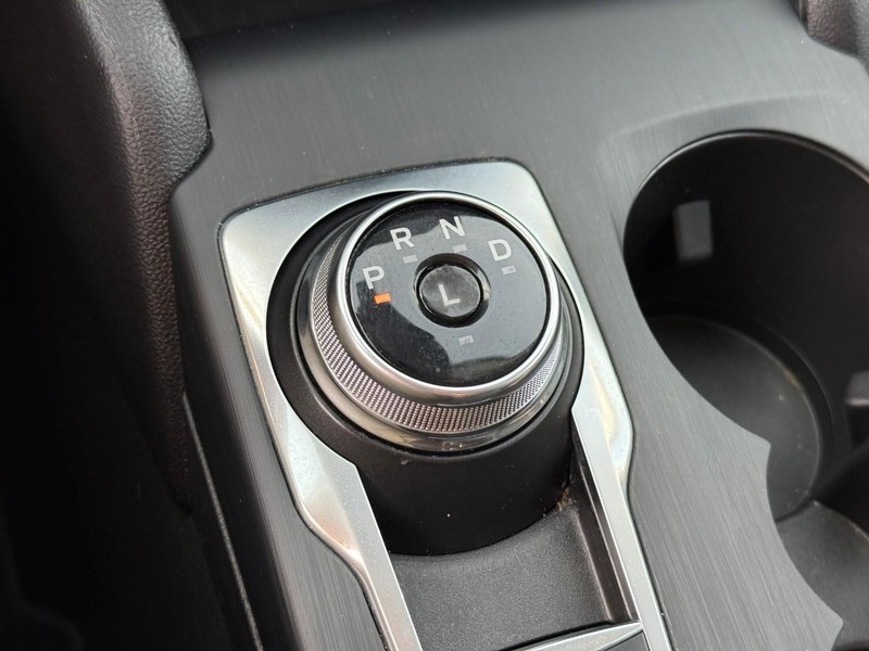 Ford Escape Vehicle Image 25