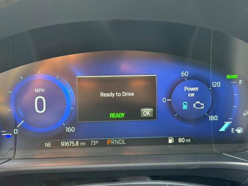 Ford Escape Vehicle Image 27