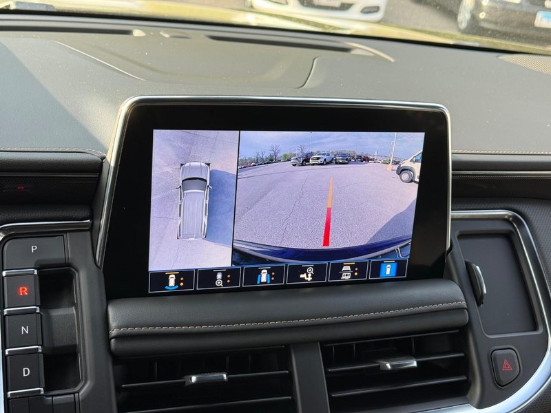 GMC Yukon Vehicle Image 28