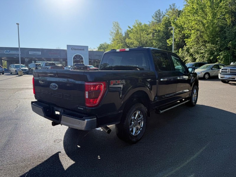 Ford F-150 Vehicle Full-screen Gallery Image 7