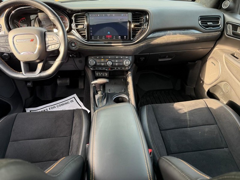 Dodge Durango Vehicle Image 16