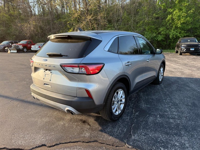 Ford Escape Vehicle Image 09