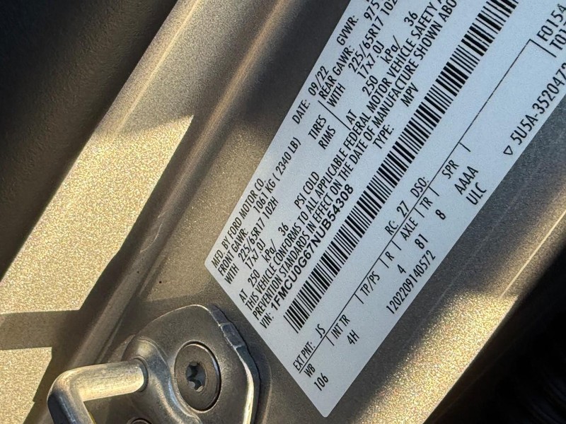 Ford Escape Vehicle Image 28