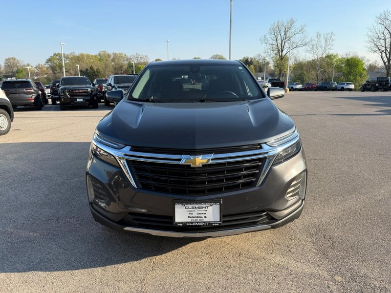 Chevrolet Equinox Vehicle Image 13