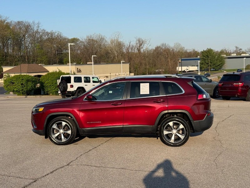 Jeep Cherokee Vehicle Image 03