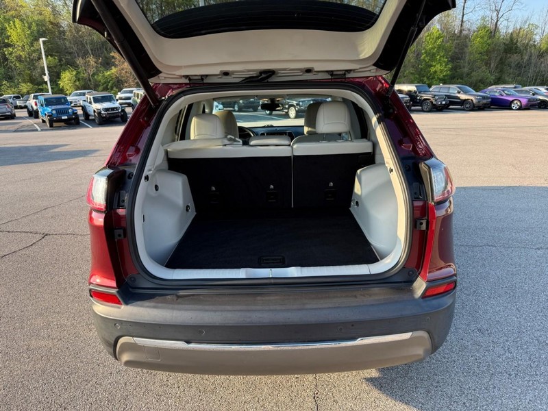 Jeep Cherokee Vehicle Image 08