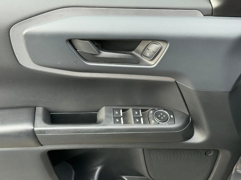 Ford Bronco Sport Vehicle Image 19